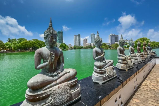 01 KANDY / 01 NUWARA ELIYA / 01 YALA / 02 BENTOTA / 01 COLOMBO